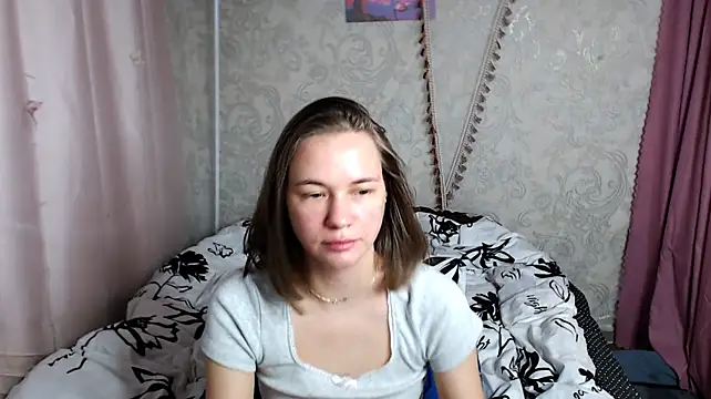 leila_bambi_ Adlı Modelin Canlı XXX Sohbeti