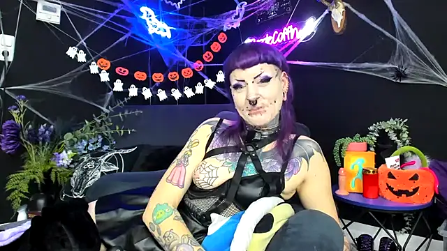 Purple_Coffin666's Live XXX Chat