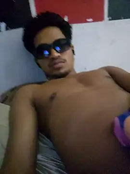 ni8sow's Live XXX Chat