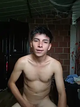 ZaneHoward 现场XXX聊天