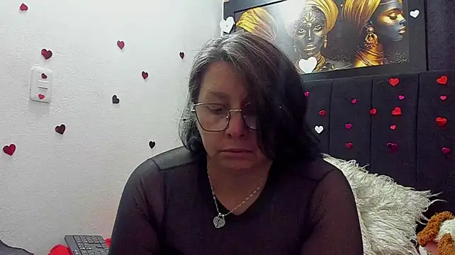 Chat XXX en directo de Evaaross_2345