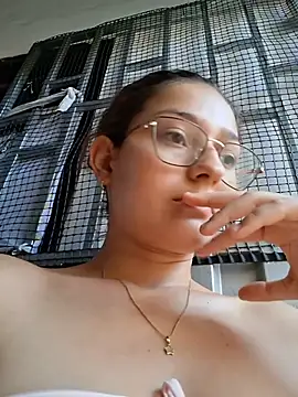 Ary-18 라이브 XXX 채팅