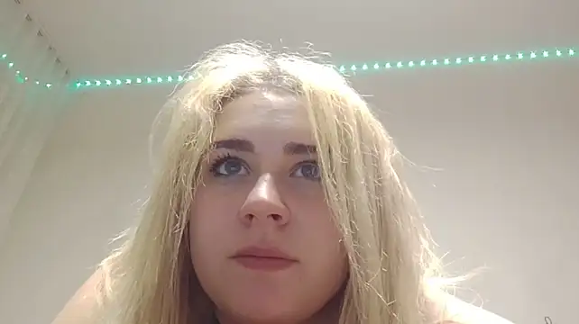 Živý XXX chat IsaWhitton