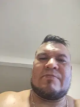 Živý XXX chat ANDYHOT1986