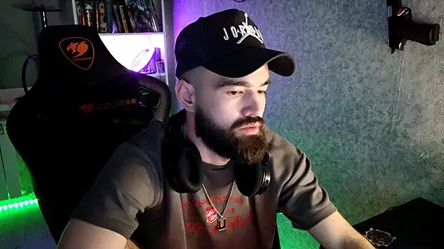 Chat +18 de _Serious_Man ao vivo