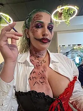 LaylaBlakes' Live XXX Chat
