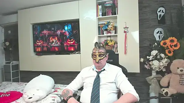 SpartacusDaddy48 Chat XXX live