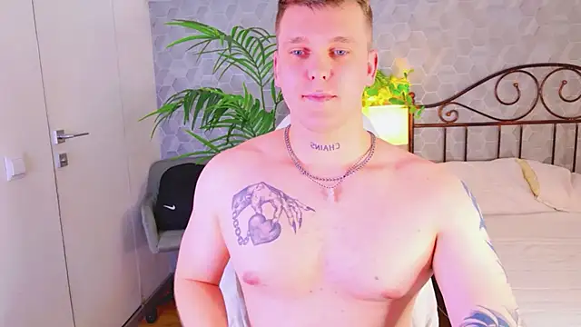 Онлайн чат XXX HotVanee