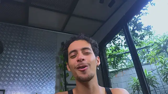 Jeey_Bee Chat XXX live