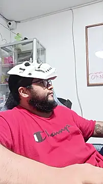 VINCEDMAGLIOO live XXX chat