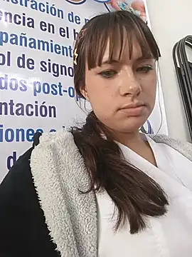 MEGAN--11 Live XXX-Chat