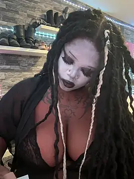 nylabbyugh Live XXX-Chat