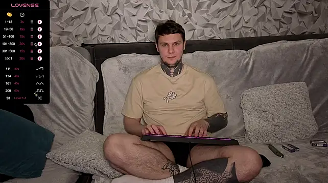 Czat XXX na żywo – Lechery_boy