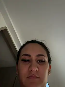 Samara066 Adlı Modelin Canlı XXX Sohbeti