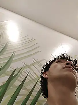TonnyBottom 现场XXX聊天