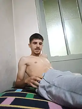 XXX chat uživo modela cihanp39