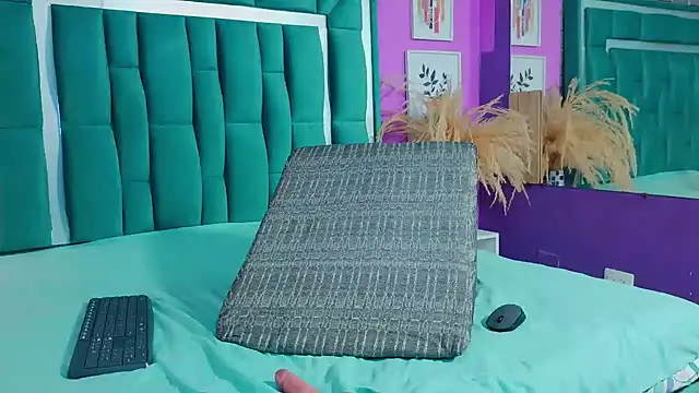 ANTONELLA-JONES Chat XXX in diretta