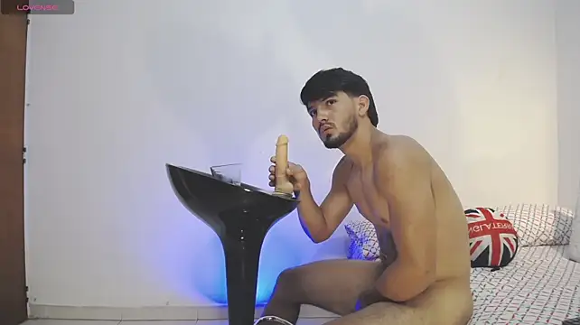 HarryFosster – Naživo XXX chat