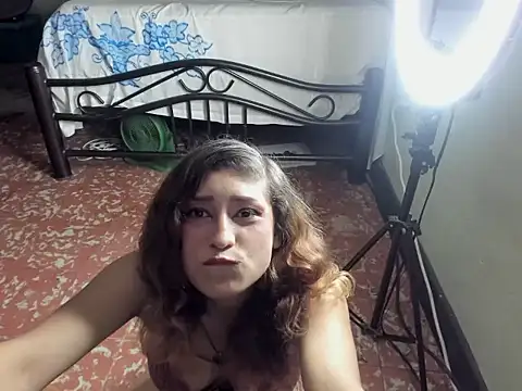Chatroom XXX en direct de AnnieLorin