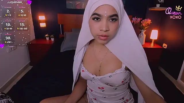 Chat XXX ao vivo de AminaFlamee