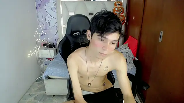 Živý XXX chat Westboyy_