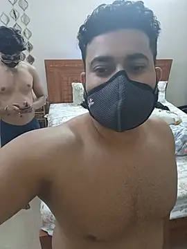 Pokazy przed kamerką – Cena_desihunk