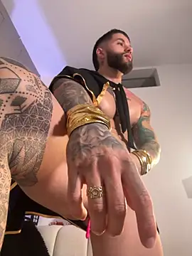 Frank_Farrell live XXX chat