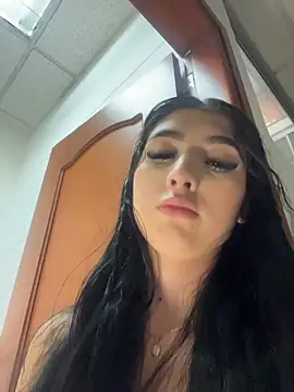 BadLilAngelXXX Adlı Modelin Canlı XXX Sohbeti
