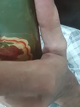 Shivmumbai19t's Live XXX Chat