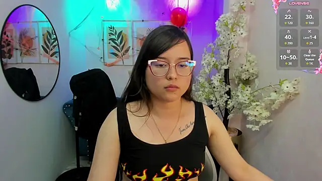 Živý XXX chat Shady_bug