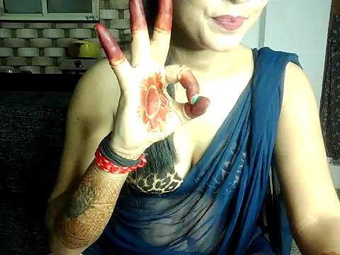 POJA_SHARMAA's Live XXX Chat