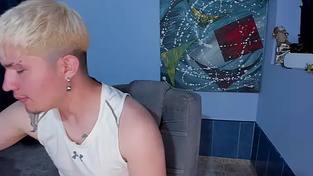 צ'אט XXX בשידור חי של patrik_027