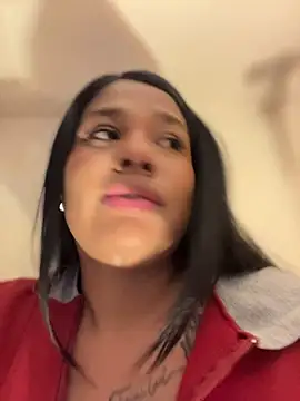 Chat +18 de Rashell1_Queen ao vivo
