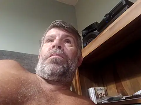 stud2512's Live XXX Chat