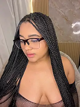 Chatroom XXX en direct de Saraa_M