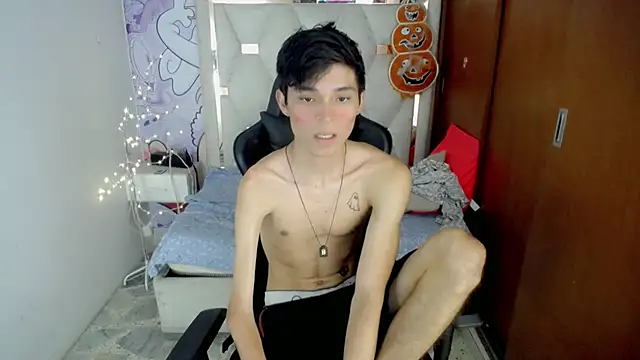 แชท XXX สดของ Westboyy_