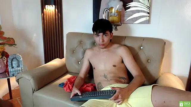 Leo_Roycen Live XXX chat