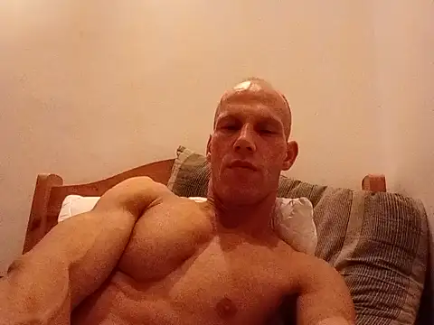 genaroo38 XXX чат на живо