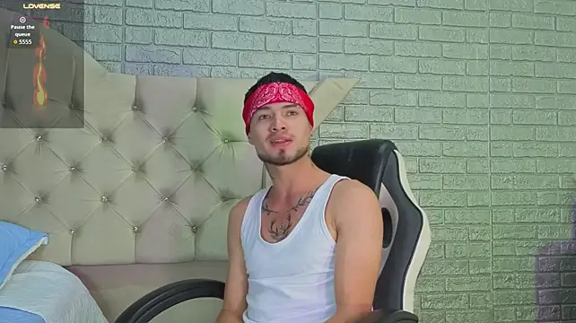 EdwardRoss_ XXX чат на живо