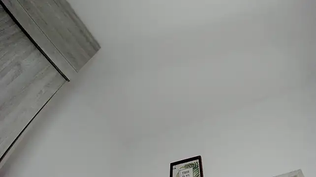 Онлайн чат XXX Amira_Falak