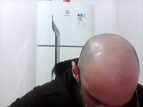 Robsonitj90 live XXX chat