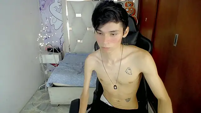 Онлайн чат XXX Westboyy_