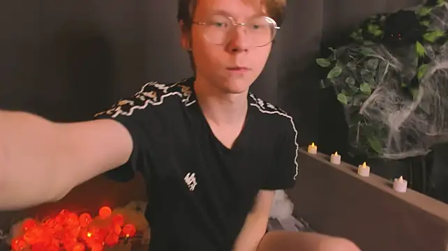 DanielSanders লাইভ XXX চ্যাট