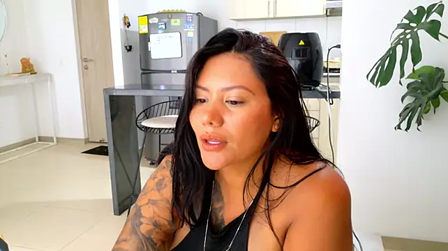 AlessandraMalory's Live XXX Chat