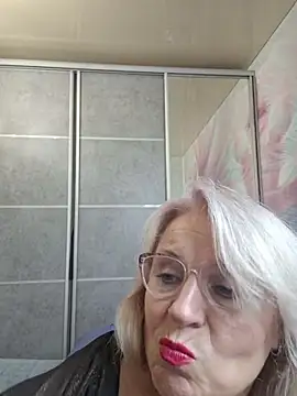 Chat XXX en directo de AvrilMillers