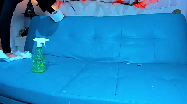 LOLIIPOOPP18 XXX чат на живо