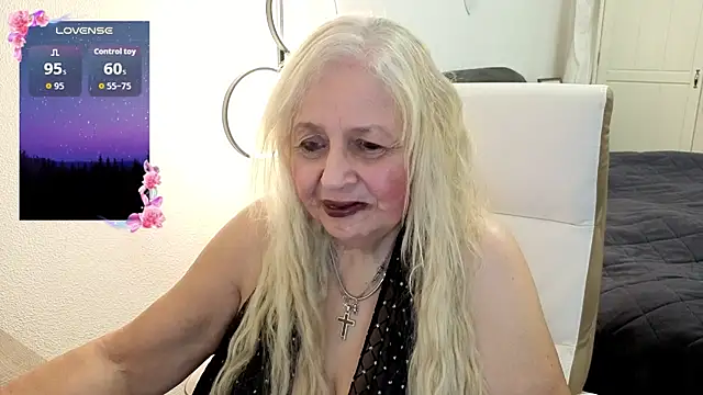 SusiLifeXXX: απευθείας συνομιλία ΧΧΧ