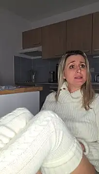 Malicia-hotn Live XXX chat