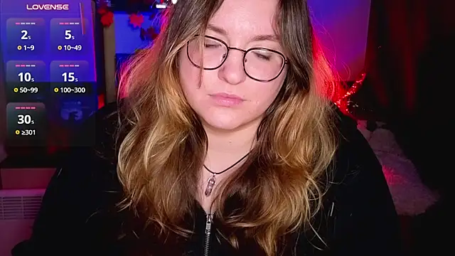 ZayaRush's Live XXX Chat