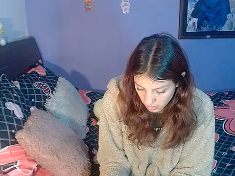 Emma-Wilson Live XXX-Chat